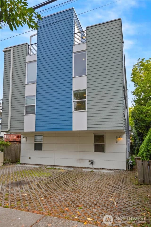 Property photo for 3423 Beacon Avenue S, Seattle