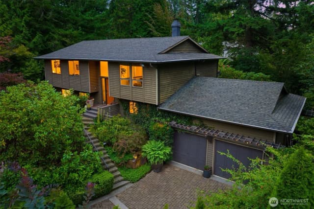 Property photo for 21803 Ne 17th Court, Sammamish