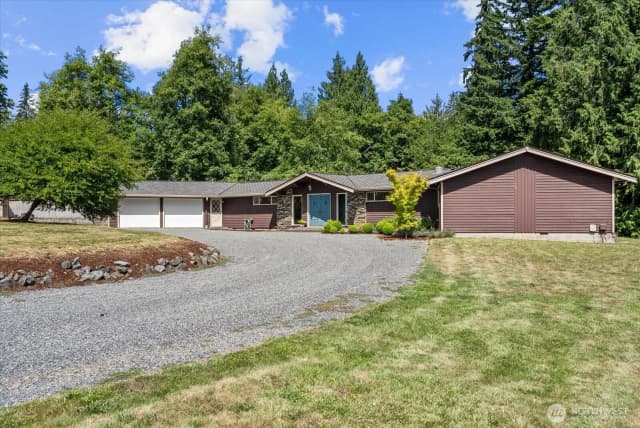 Property photo for 3209 102nd Avenue Ne, Lake Stevens
