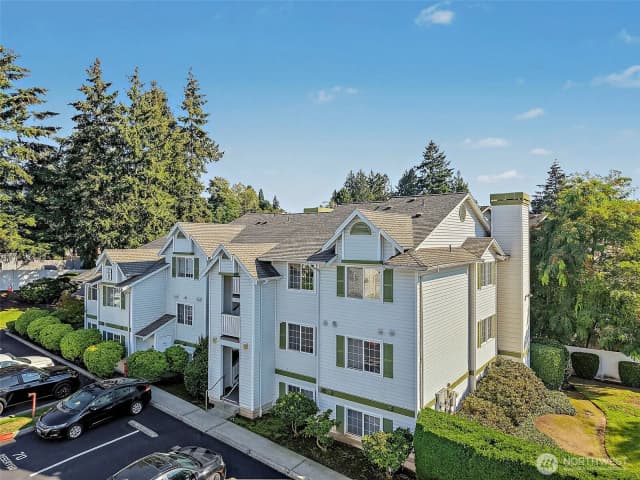 Property photo for 901 Sunset Boulevard Ne #b307, Renton