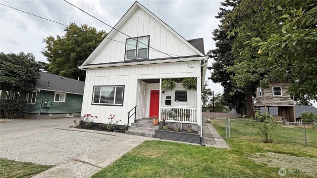 Property photo for 6512 Pacific Avenue, Tacoma