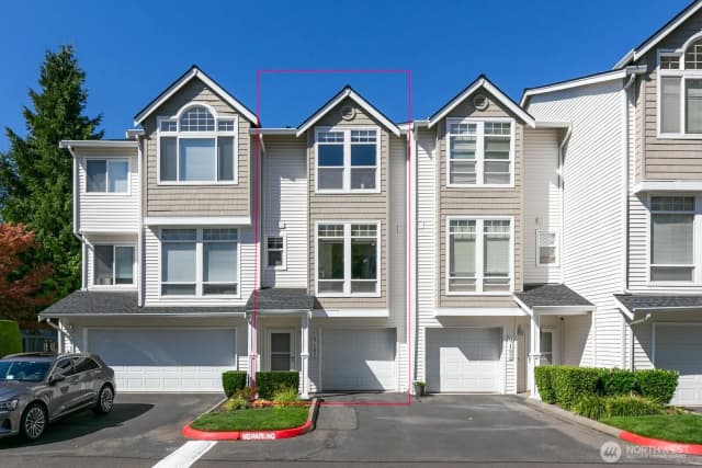 Property photo for 5500 Harbour Pointe Boulevard #q102, Mukilteo