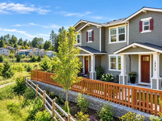 Property photo for 14312 270th Court Ne, Duvall