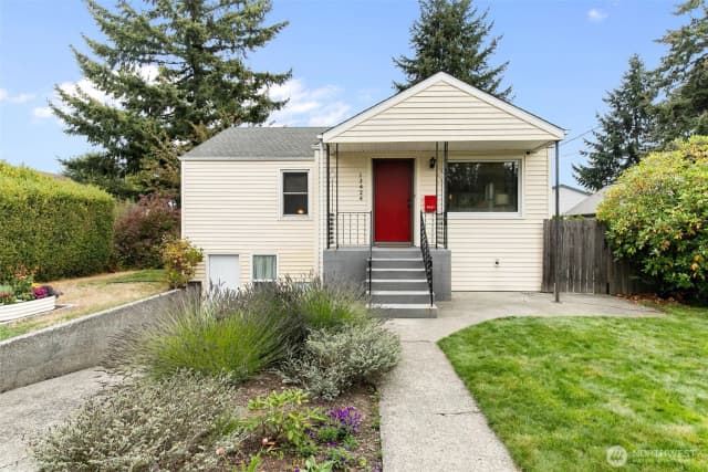 Property photo for 13424 2nd Avenue Sw, Burien
