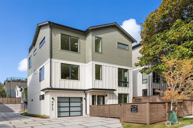 Property photo for 4413 2nd Avenue Ne, Seattle