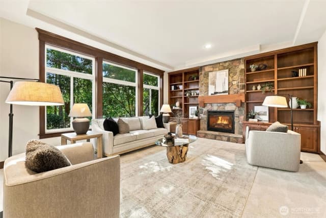 Property photo for 23431 Ne 10th Place, Sammamish