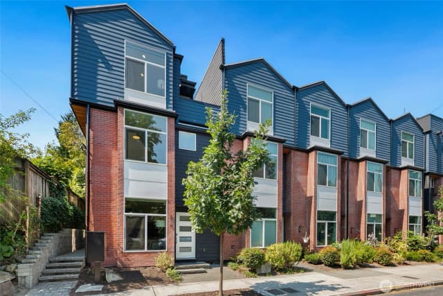 Property photo for 4919 Meridian Avenue N, Seattle