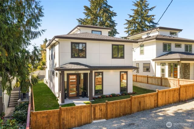 Property photo for 2731 50th Avenue Sw, Seattle