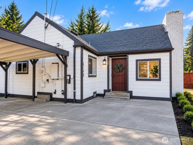 Property photo for 6148 88 Street Sw, Lakewood