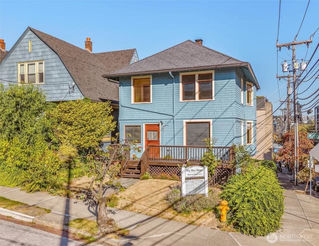 Property photo for 700 Warren Avenue N, Seattle