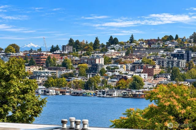 Property photo for 1710 Dexter Ave N #a, Seattle