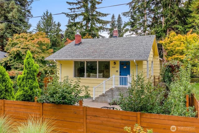 Property photo for 11037 Sand Point Way Ne, Seattle