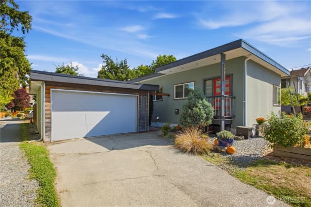 Property photo for 9712 57th Avenue S, Seattle