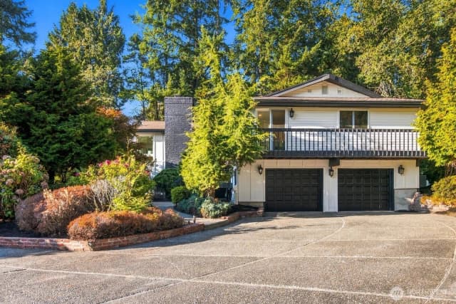 Property photo for 7011 165th Place Sw, Edmonds