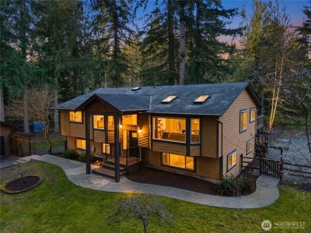 Property photo for 27422 Se 236th Street, Maple Valley