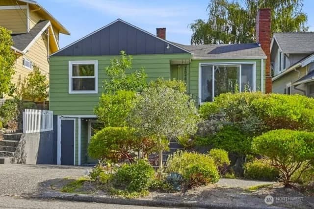 Property photo for 7548 28th Avenue Nw, Seattle