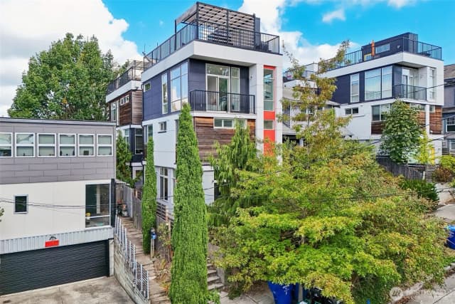 Property photo for 2208 E Alder Street, Seattle