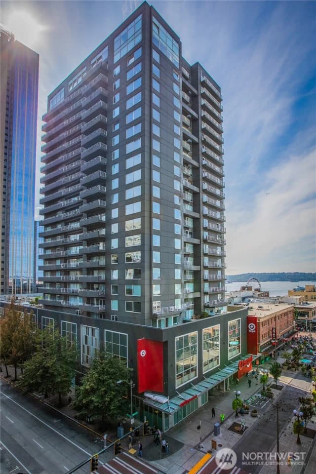 Property photo for 1415 2nd Avenue #1009, Seattle