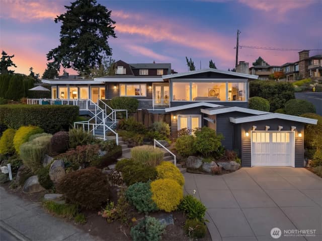Property photo for 500 Waverly Way, Kirkland