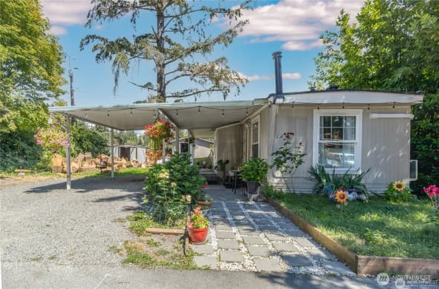 Property photo for 1660 S 333rd Street, Federal Way