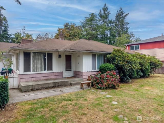 Property photo for 13111 Ashworth Avenue N, Seattle