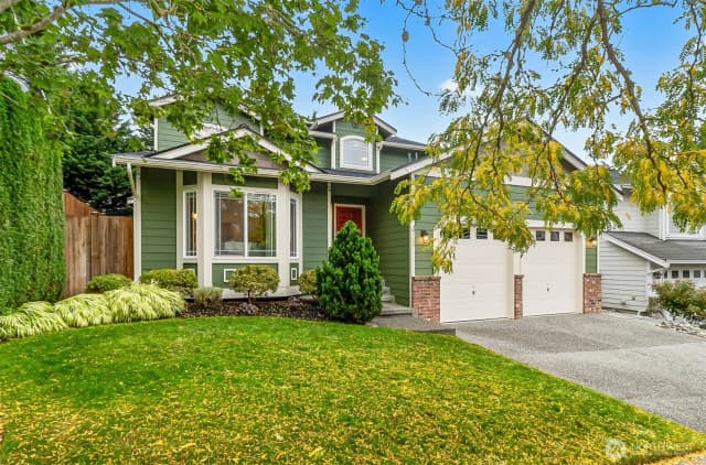 Property photo for 423 170th Place Se, Bothell