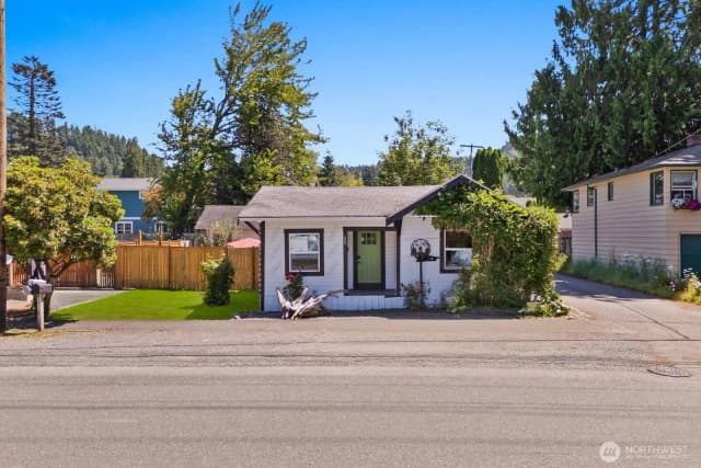 Property photo for 60 2nd Avenue Ne, Issaquah