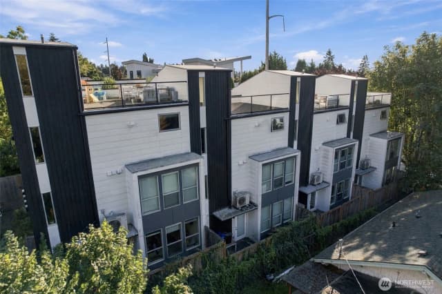 Property photo for 8644 Delridge Sw #b, Seattle