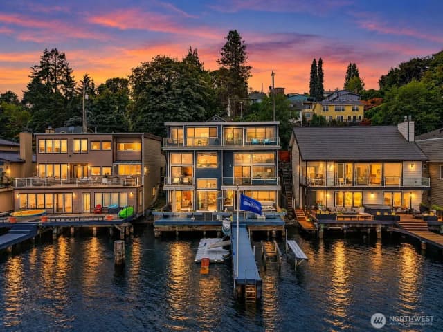 Property photo for 9846 Rainier Avenue S, Seattle