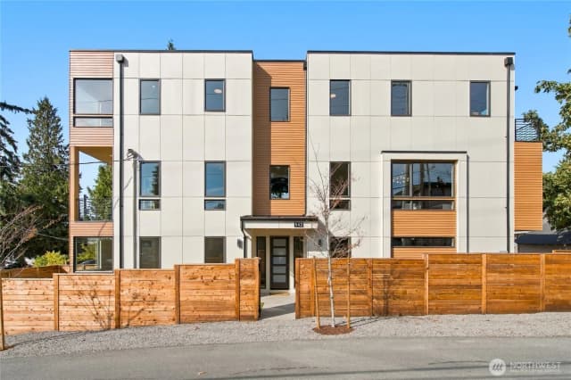 Property photo for 542 N 104th Street, Seattle