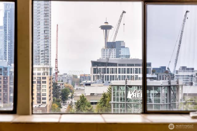 Property photo for 150 Melrose Avenue E #407, Seattle