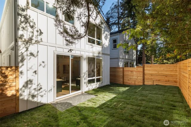Property photo for 127 N 136th Street, Seattle