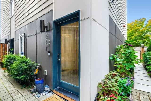 Property photo for 8761 15th Avenue Nw #b, Seattle