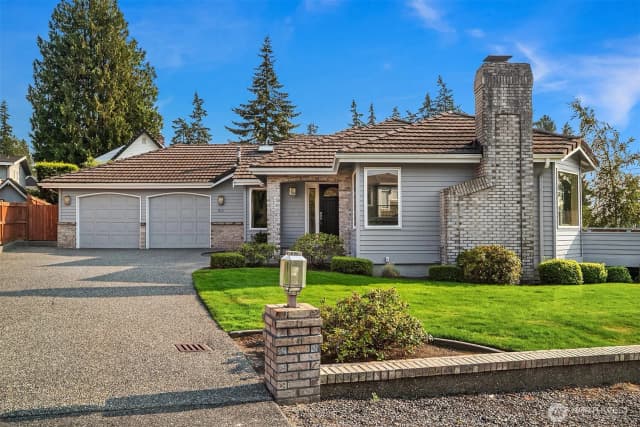 Property photo for 912 Cedar Street, Edmonds