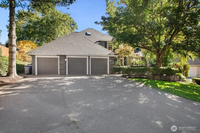 Property photo for 25857 Se 22nd Place, Sammamish