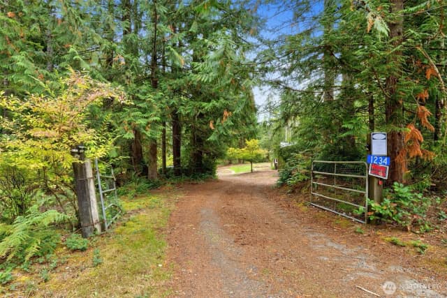 Property photo for 1234 Morganmarsh W, Seabeck